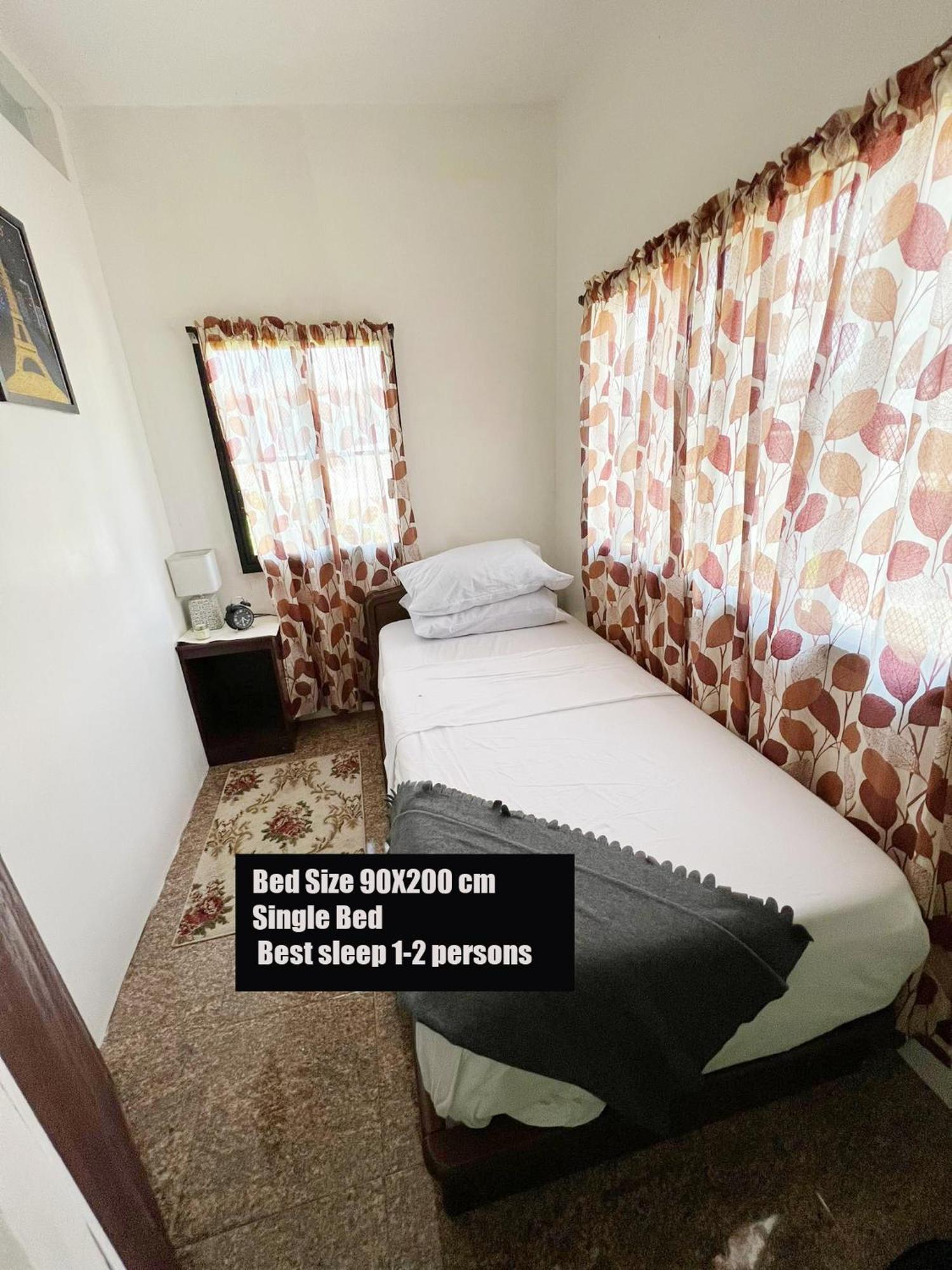 Beach Resorts Walking Distance To The Town House Davao City Eksteriør bilde